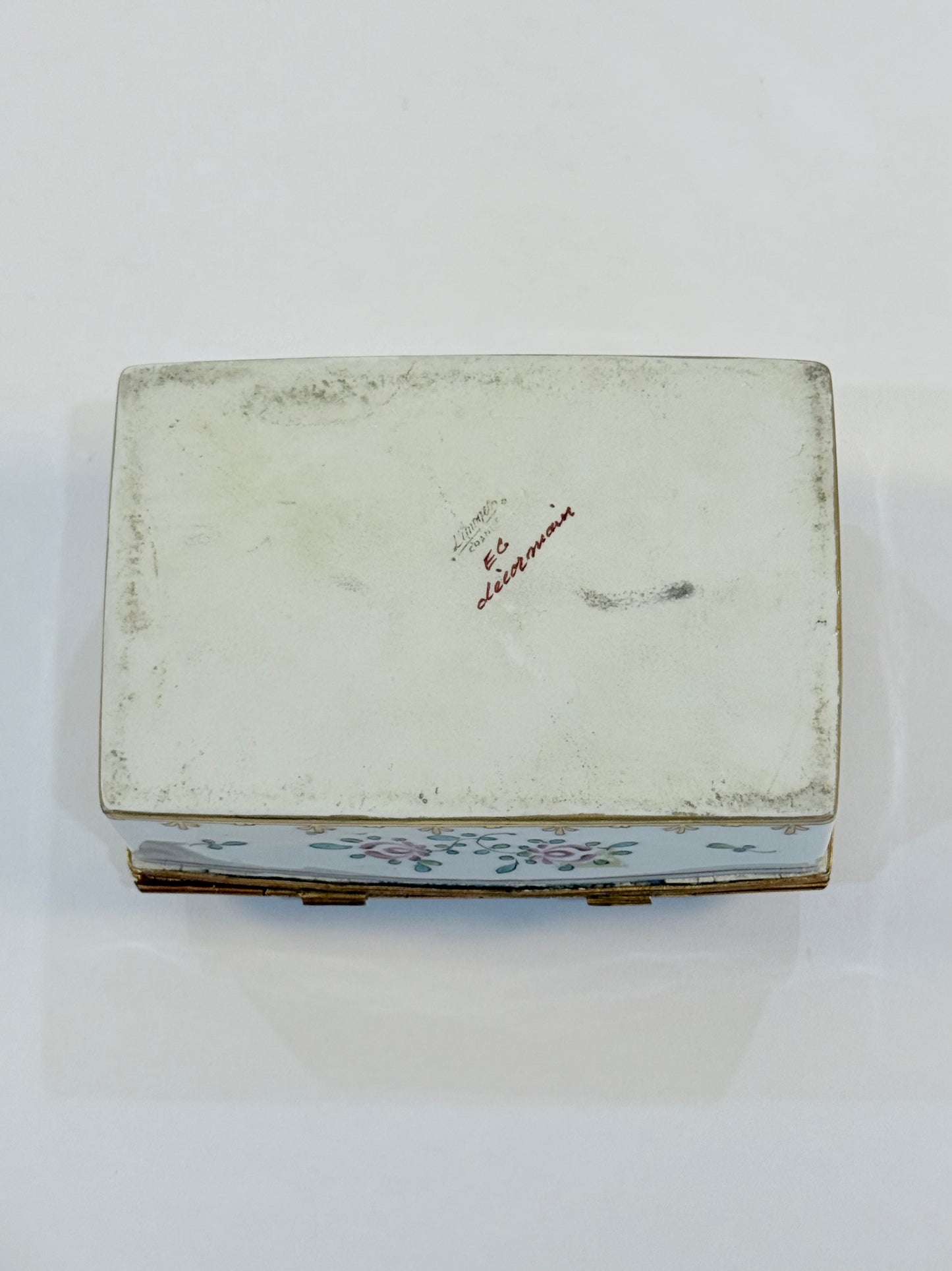 Late 19th Century Limoges Porcelain Box with Armorial Decoration