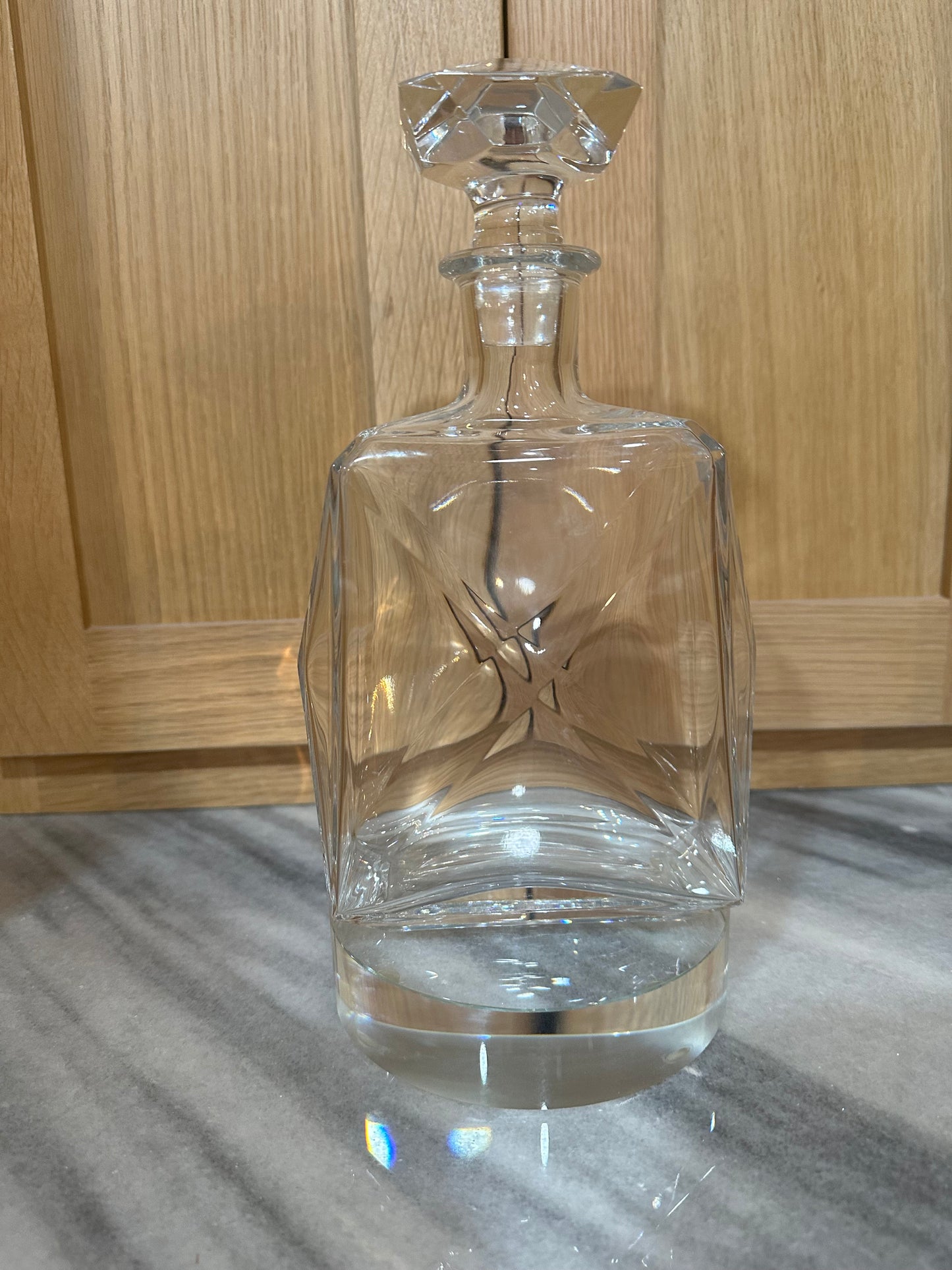 Baccarat Glass Decanter (Square Faceted Top)
