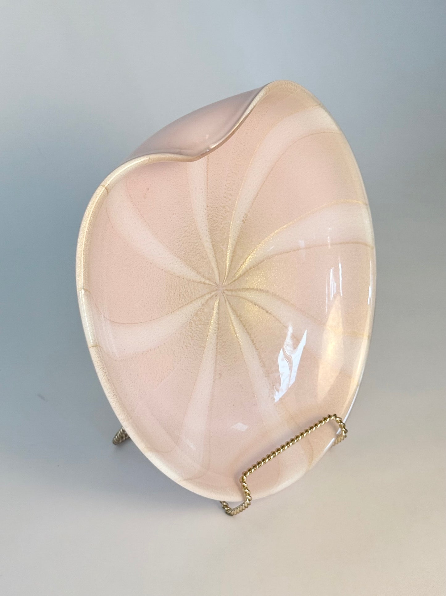 1960s Alfredo Barbini Murano Circus Tent Pink Bowl