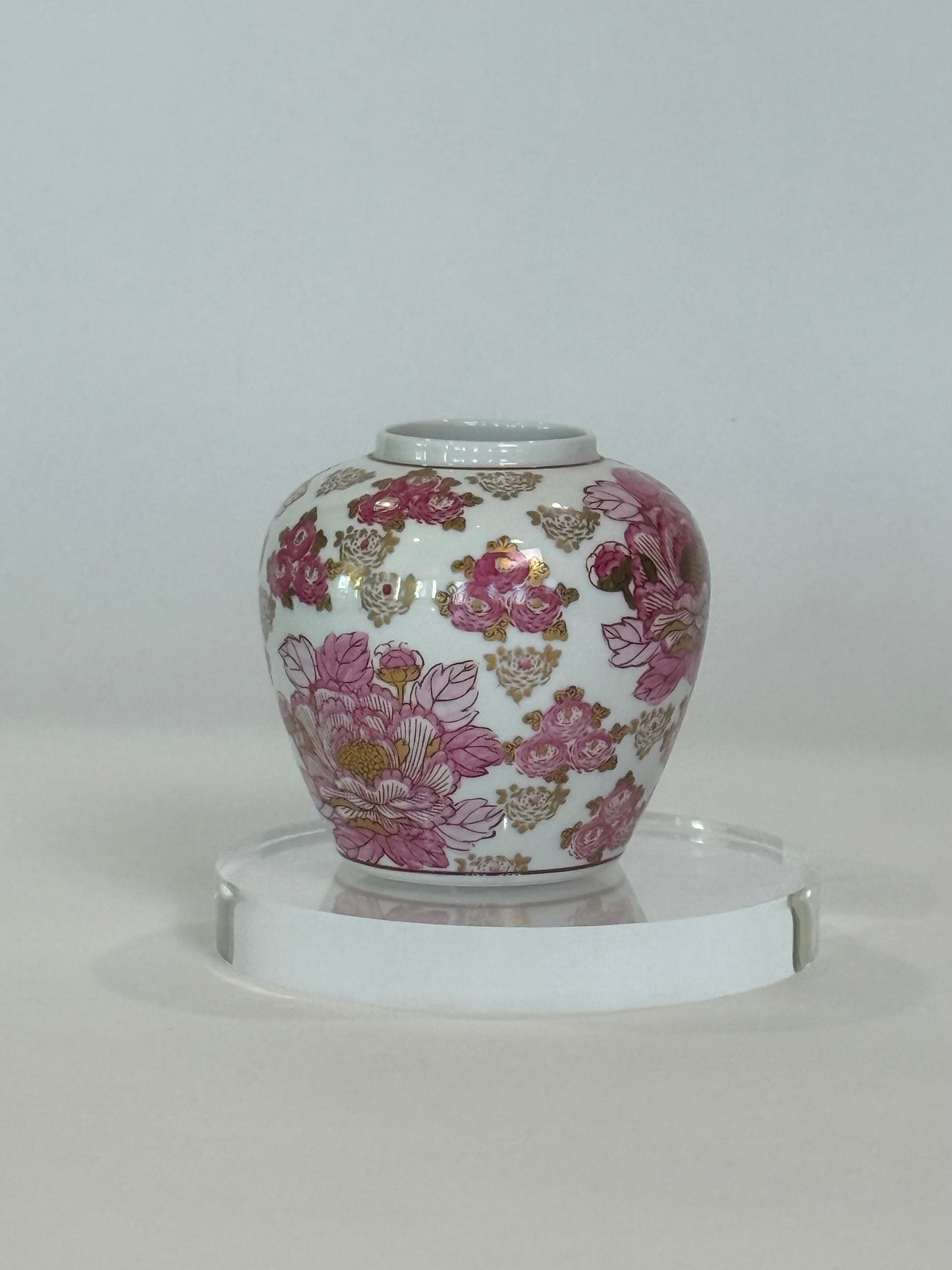 Gold Imari Hand Painted Vase