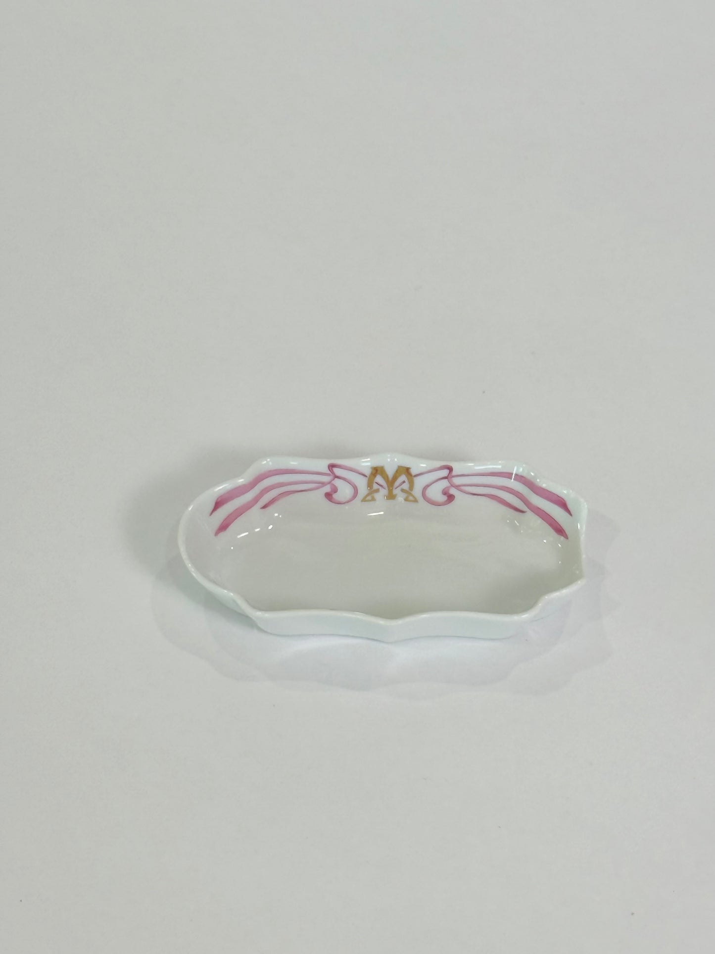 Vintage Maxim's Paris Porcelain Cigar Ashtray