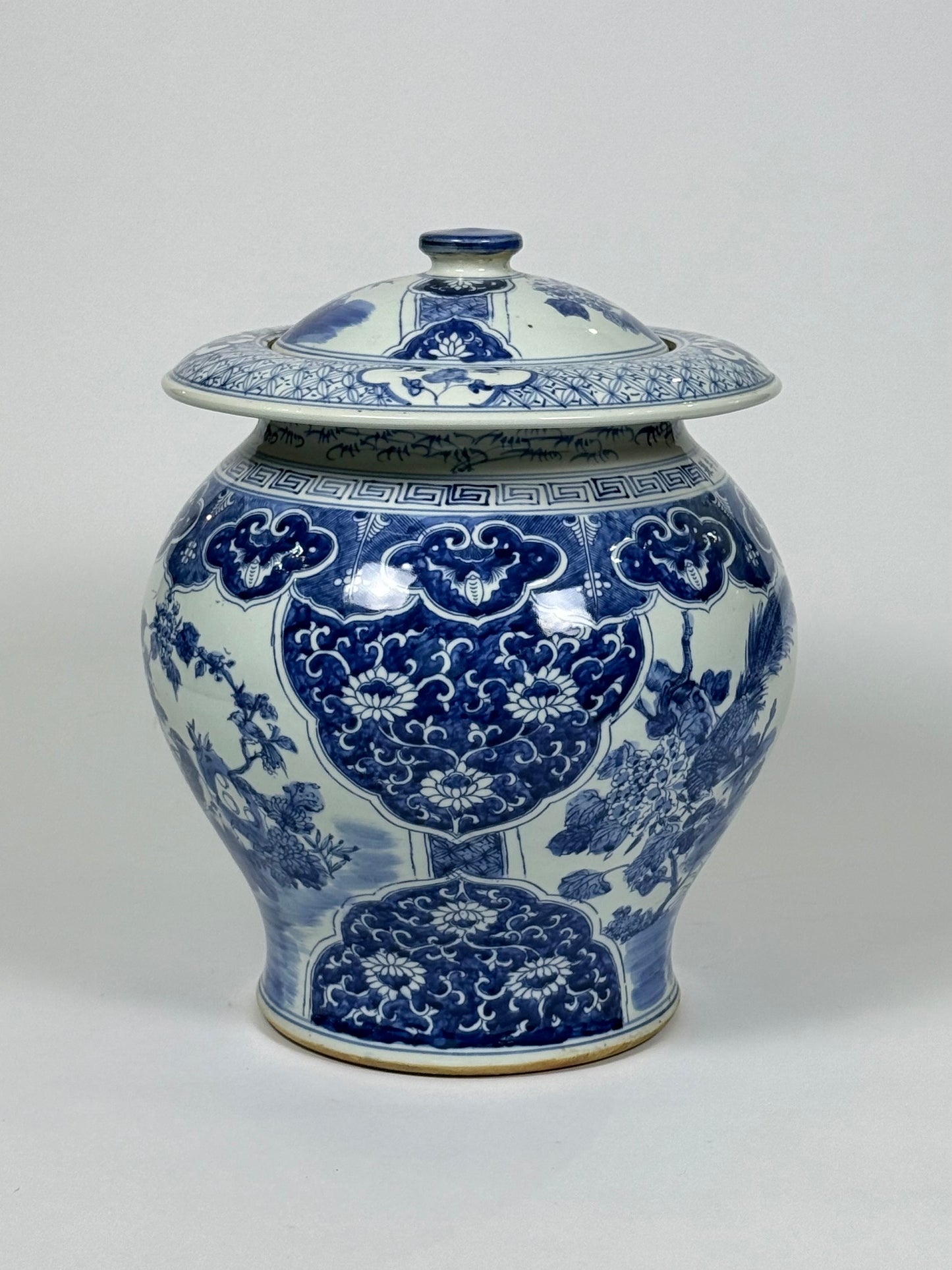 *NEW -  Blue and White Large Lidded Round Ginger Jar