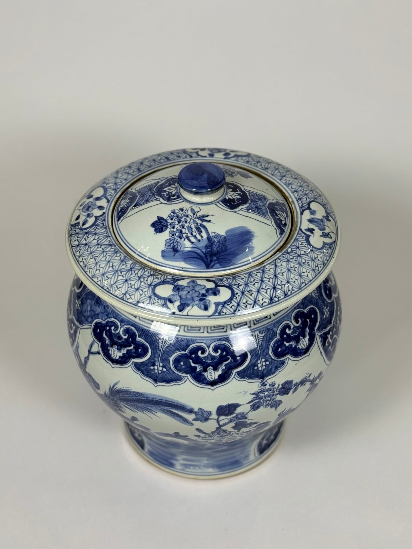 *NEW -  Blue and White Large Lidded Round Ginger Jar