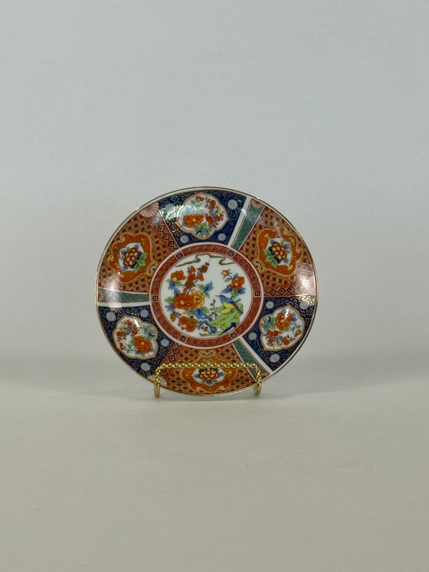 Amari Porcelain Plates