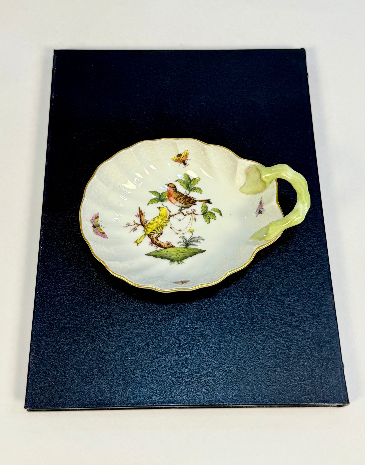 Herend Rothschild Shell Dish