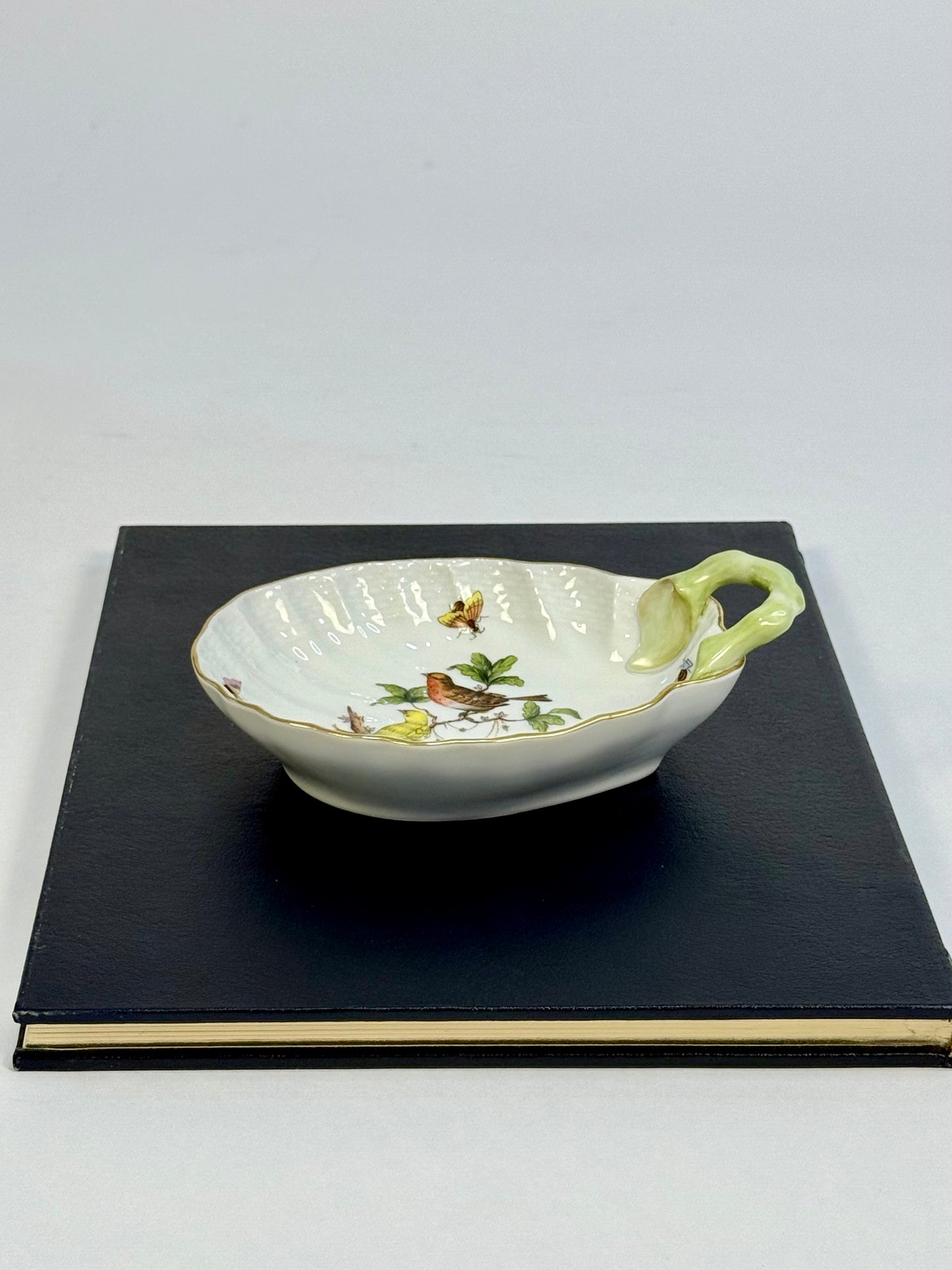 Herend Rothschild Shell Dish