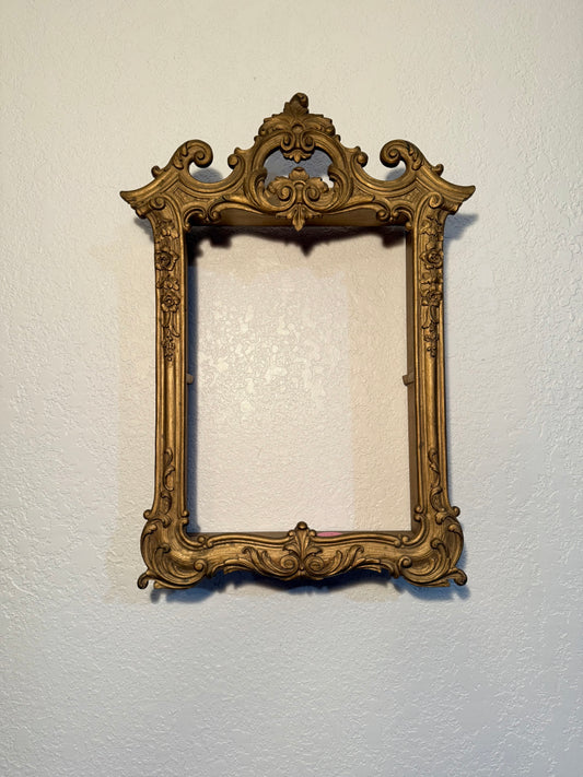 Vintage Ornate Gilt Frame Shelf