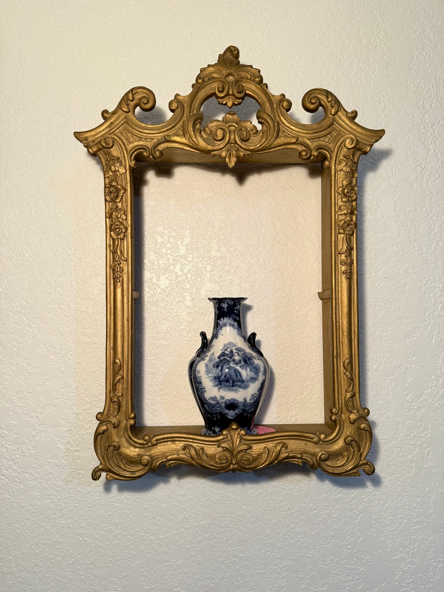 Vintage Ornate Gilt Frame Shelf