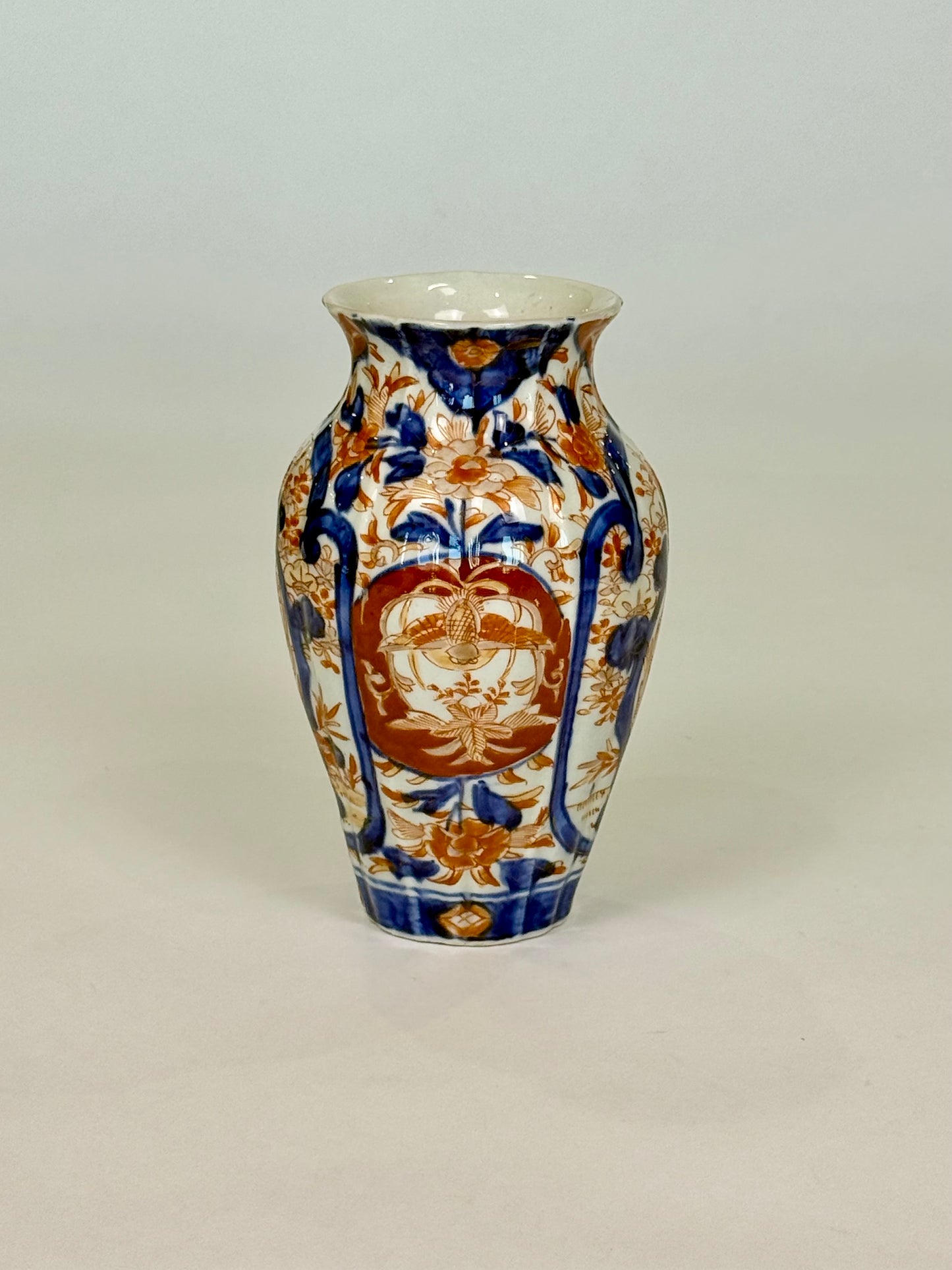 19th Century Japanese Imari Vase with Scalloped Rim